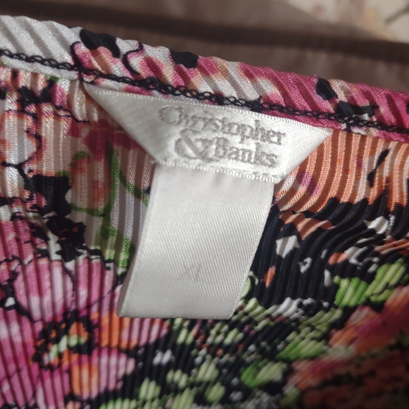 The spring colors are here - Picture 3 of 6